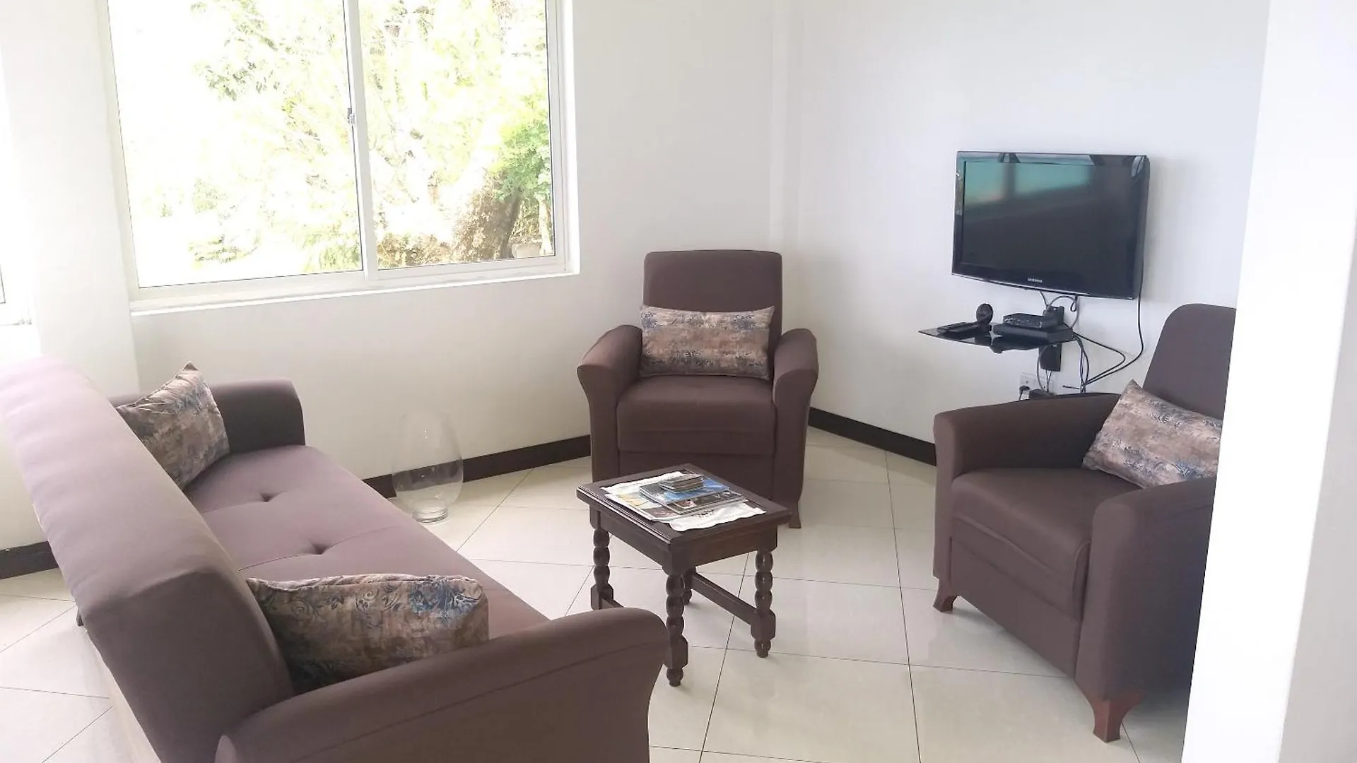 Elegant Villa With Sea View In Victoria Seychelles